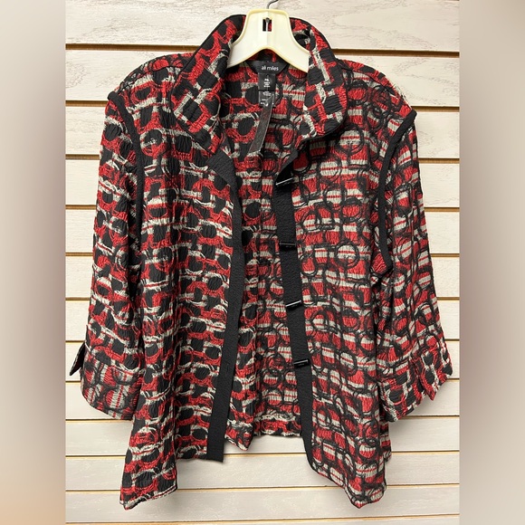 Ali Miles Red and Black Textured Jacket - Picture 5 of 6